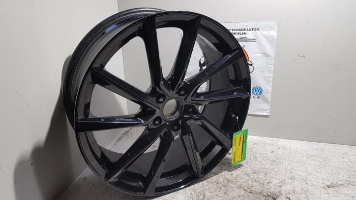Gebrauchte Felge Audi A3 Sportback (8VA/8VF) 1.4 TFSI 16V Preis € 75,00 Margenregelung angeboten von Baris Schiedam