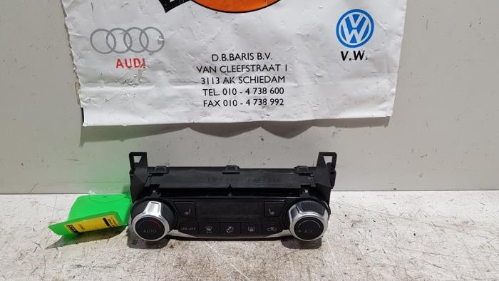 Używane Panel climatronic Nissan Micra (K14) 1.5 dCi Cena € 50,00 Procedura marży oferowane przez Baris Schiedam