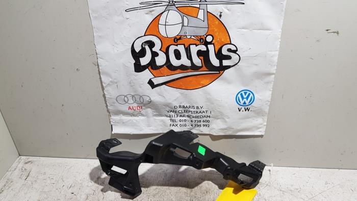 Headlight washer nozzle holder