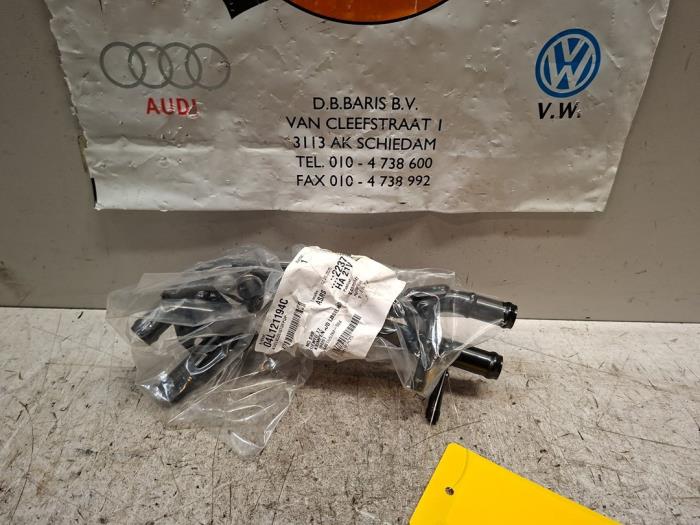 Begagnade Vattenrör Volkswagen Transporter/Caravelle T6 2.0 TDI 150 4Motion Pris € 20,00 Marginaltabell erbjuds av Baris Schiedam
