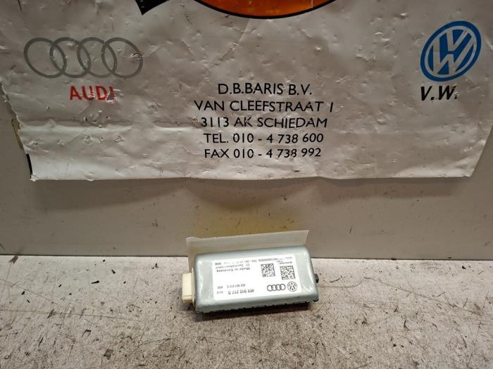 Używane Kamera przednia Audi Q7 (4LB) 3.0 TDI V6 24V Ad Blue Cena € 40,00 Procedura marży oferowane przez Baris Schiedam