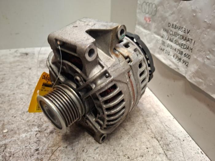 Dynamo van een Seat Leon (1P1) 1.8 TSI 16V 2008