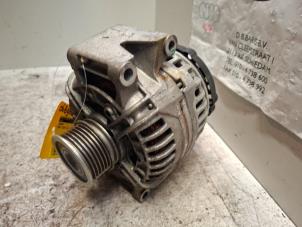 Dynamo van een Seat Leon (1P1) 1.8 TSI 16V 2008