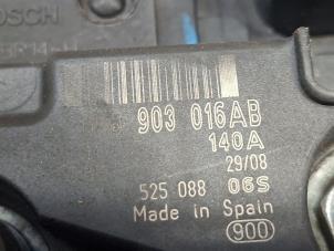 Dynamo van een Seat Leon (1P1) 1.8 TSI 16V 2008
