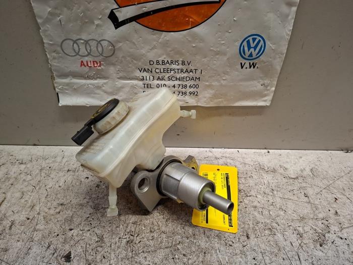 Gebrauchte Hauptbremszylinder Audi A6 (C7) 2.0 T FSI 16V Preis € 40,00 Margenregelung angeboten von Baris Schiedam