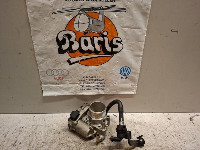 Gebrauchte Drosselklappengehäuse Kia Rio IV (YB) 1.0i T-GDi 100 12V Preis € 25,00 Margenregelung angeboten von Baris Schiedam