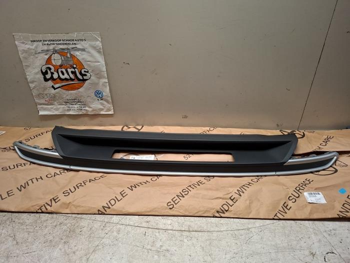 Gebrauchte Diffusor Stoßstange hinten Audi A3 Limousine (8YS) 1.0 30 TFSI 12V Preis € 125,00 Margenregelung angeboten von Baris Schiedam