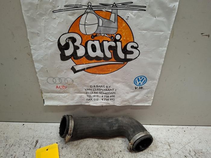 Gebrauchte Intercooler Schlauch Seat Ibiza IV (6J5) 1.2 TDI Ecomotive Preis € 20,00 Margenregelung angeboten von Baris Schiedam