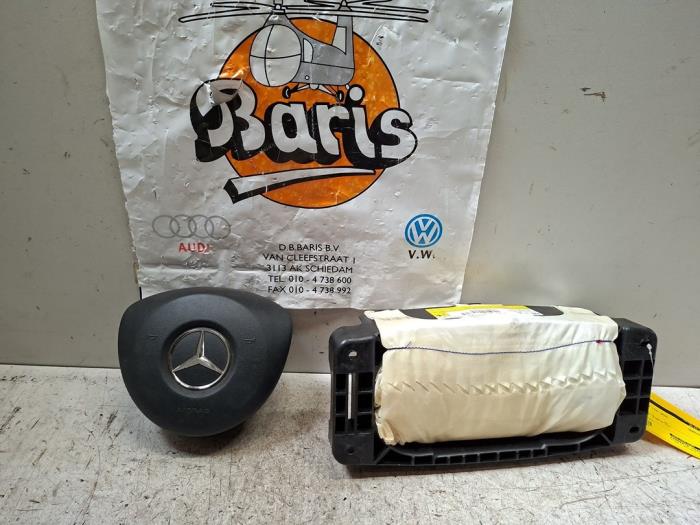 Begagnade Airbagset Mercedes A (W176) 1.5 A-180 CDI, A-180d 16V Pris € 150,00 Marginaltabell erbjuds av Baris Schiedam