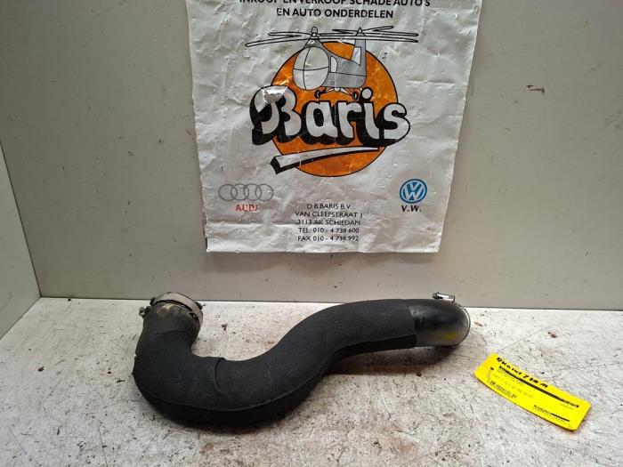 Gebrauchte Intercooler Schlauch Audi A5 Cabrio (8F7) 2.0 TFSI 16V Preis € 10,00 Margenregelung angeboten von Baris Schiedam