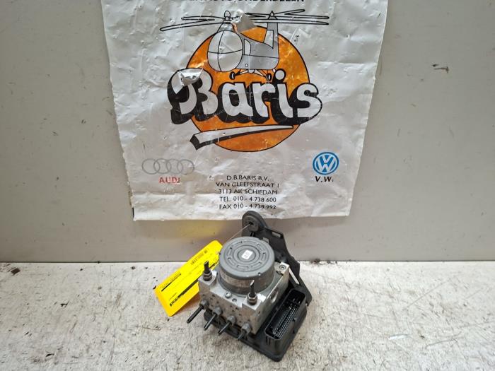 Gebrauchte ABS Pumpe Seat Leon ST (5FF) 2.0 TDI 16V Preis € 125,00 Margenregelung angeboten von Baris Schiedam