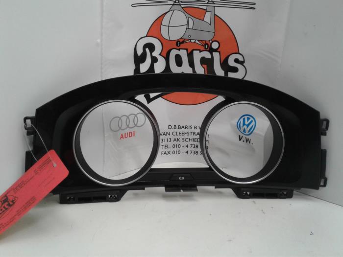 Car dashboard