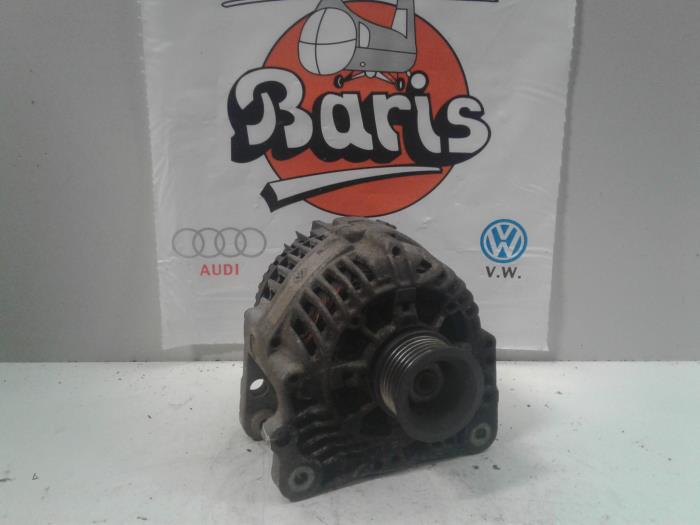 Begagnade Dynamo Volkswagen Vento (1H2) 1.9 TDI GL Pris € 25,00 Marginaltabell erbjuds av Baris Schiedam