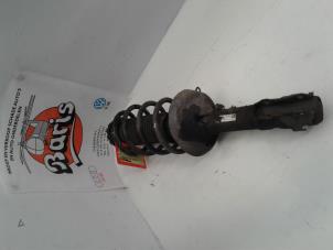 Used Fronts shock absorber, left Seat Arosa (6H1) 1.4i Price on request offered by Baris Schiedam
