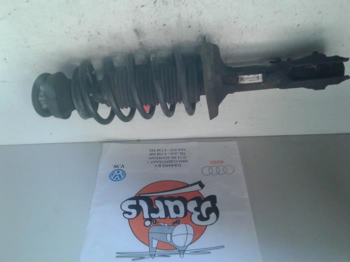 Front shock absorber, right from a Seat Cordoba (6C2/6K2) 1.6i CLX,GLX,SE,Latino,SX 1995