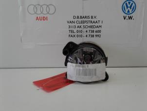 Usagé Feu antibrouillard avant droit Volkswagen Polo IV (9N1/2/3) 1.2 Prix € 10,00 Règlement à la marge proposé par Baris Schiedam