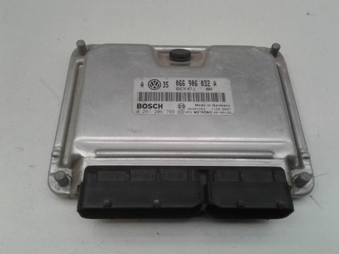 Used Engine management computer Volkswagen Bora Price € 50,00 Margin scheme offered by Baris Schiedam