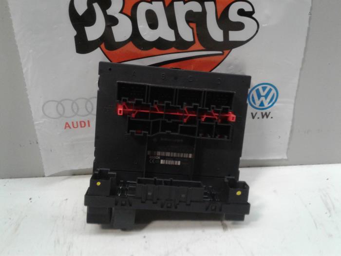 Used On-board computer Audi Q5 (8RB) 3.0 TDI V6 24V Quattro Price € 75,00 Margin scheme offered by Baris Schiedam