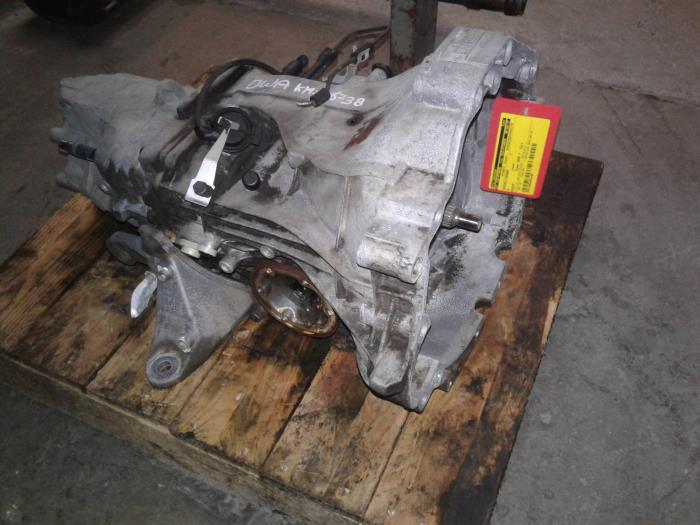 Used Gearbox Volkswagen Passat (3B2) 1.8 20V Price € 300,00 Margin scheme offered by Baris Schiedam