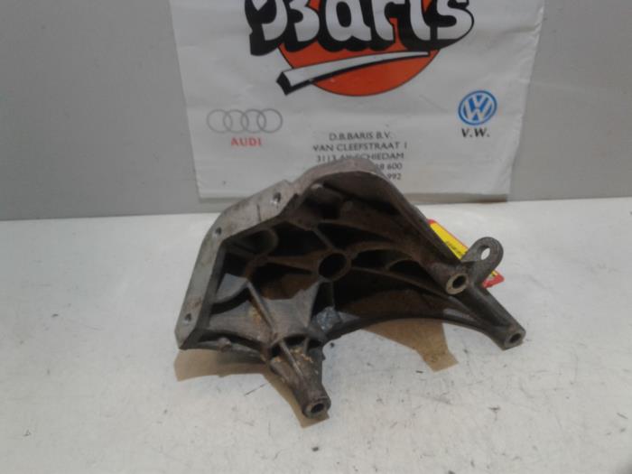 Gearbox mount from a Volkswagen Lupo (6X1) 1.2 TDI 3L 2001