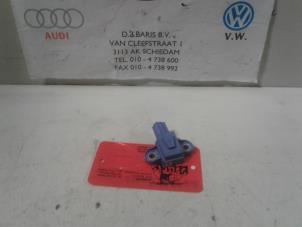 Używane Czujnik poduszki powietrznej Volkswagen Golf V (1K1) 1.9 TDI Cena € 25,00 Procedura marży oferowane przez Baris Schiedam