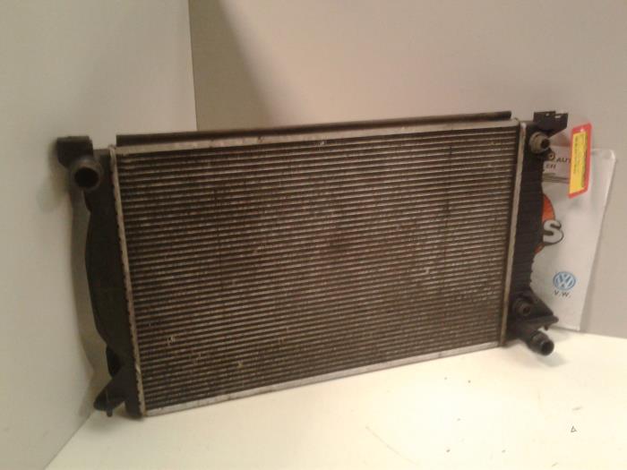 Used Radiator Audi A4 Avant (B6) 1.9 TDI PDE 130 Price € 40,00 Margin scheme offered by Baris Schiedam