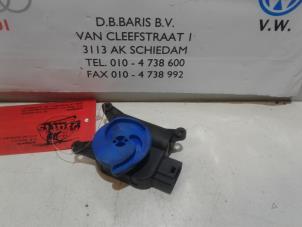 Usados Motor de válvula de calefactor Audi A4 Avant (B6) 2.4 V6 30V Precio € 20,00 Norma de margen ofrecido por Baris Schiedam