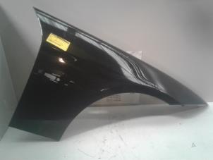 Used Front wing, right BMW 3 serie (E90) Price € 50,00 Margin scheme offered by Baris Schiedam