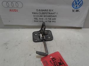 Used Lock plate Seat Ibiza ST (6J8) 1.2 TDI Ecomotive Price € 10,00 Margin scheme offered by Baris Schiedam