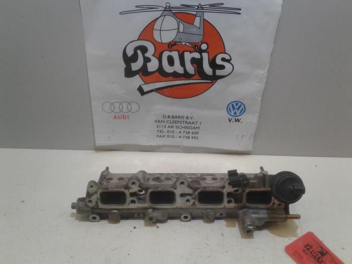 Gebrauchte Kraftstoffverteiler Volkswagen Golf V (1K1) 1.6 FSI 16V Preis € 100,00 Margenregelung angeboten von Baris Schiedam