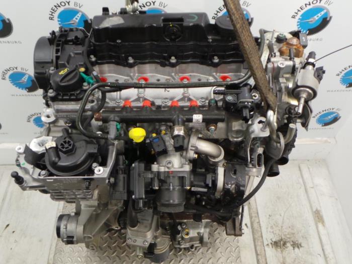 Engine from a Ford S-Max 2015