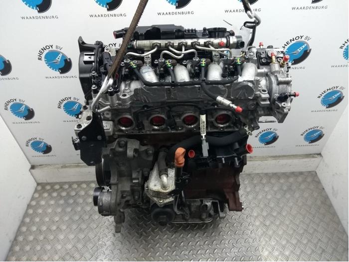 Motor de un Peugeot 508 SW (8E/8U) 2.2 HDiF 16V GT 2011