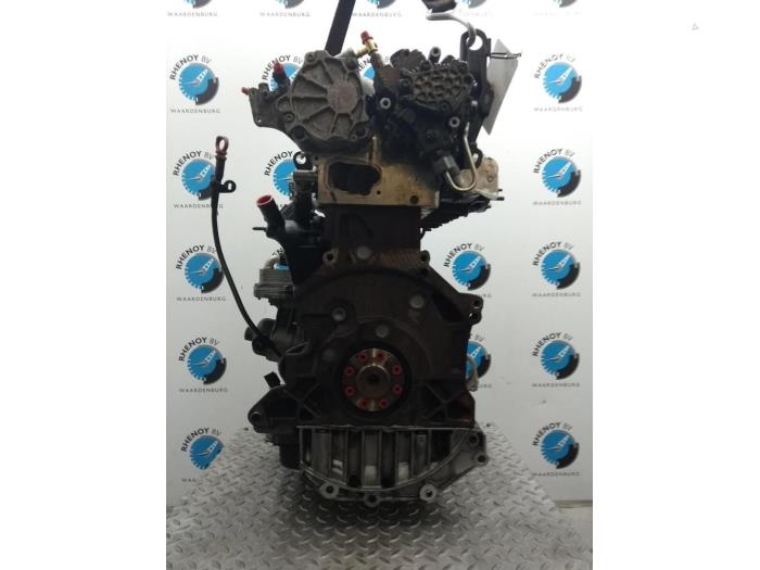 Motor de un Peugeot 508 SW (8E/8U) 2.2 HDiF 16V GT 2011