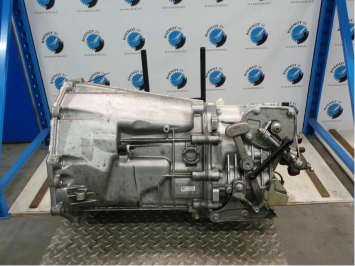 Getriebe van een Volkswagen Crafter 2011