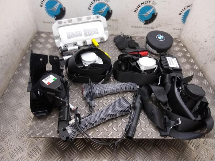 Kit+module airbag d'un BMW 2 serie (F22)  2019
