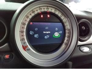 Used Navigation set Mini Clubman (R55) Price on request offered by Rhenoy Onderdelen b.v.