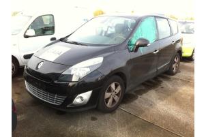 Usagé Partie avant complète Renault Grand Scénic III (JZ) 1.4 16V TCe 130 Prix sur demande proposé par Rhenoy Onderdelen b.v.