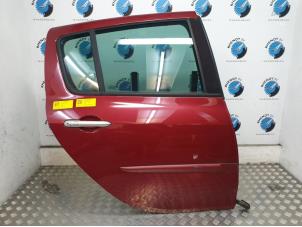 Used Rear door 4-door, right Renault Clio III (BR/CR) Price on request offered by Rhenoy Onderdelen b.v.