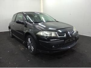 Used Gearbox Renault Megane II (BM/CM) Price on request offered by Rhenoy Onderdelen b.v.
