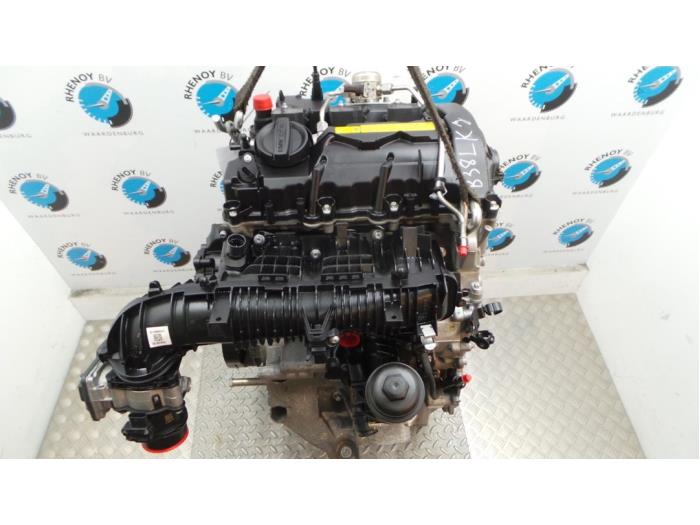 Engine from a BMW 1 serie (F20) 116i 1.5 12V 2017