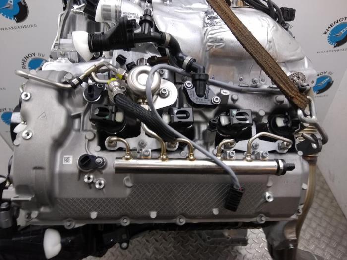 Engine BMW 5 serie M550i xDrive 4.4 V8 32V TwinPower Turbo N63B44C