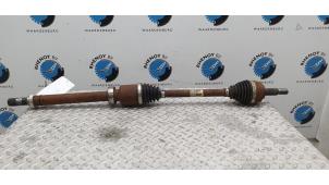 Used Front drive shaft, right Renault Clio V (RJAB) 1.0 TCe 100 12V Price on request offered by Rhenoy Onderdelen b.v.