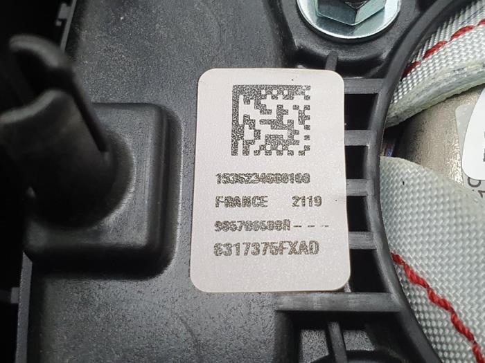 Airbag set + dashboard de un Renault Clio IV (5R)  2015