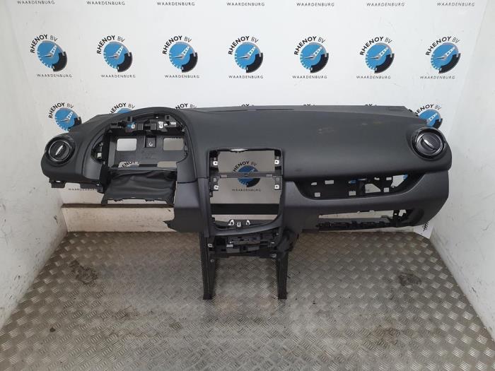 Airbag set + dashboard de un Renault Clio IV (5R)  2015