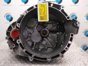 Gebrauchte Getriebe Ford Focus 3 1.6 EcoBoost 16V Preis auf Anfrage angeboten von Rhenoy Onderdelen b.v.