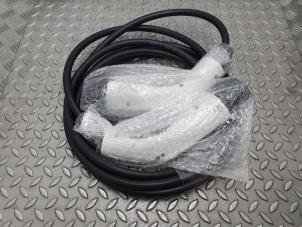 Used Hybrid charging cable Ford Kuga III (DFK) 2.5 PHEV 16V Price on request offered by Rhenoy Onderdelen b.v.