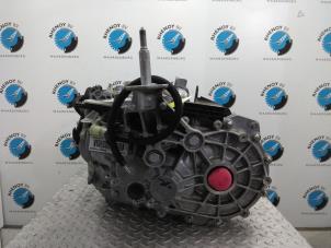 Gebrauchte Getriebe Renault Zoé (AG) R110 Preis auf Anfrage angeboten von Rhenoy Onderdelen b.v.