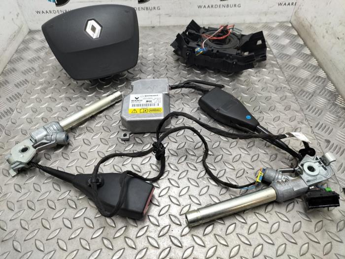 Airbag set + dashboard de un Renault Kangoo Express (FW)  2014