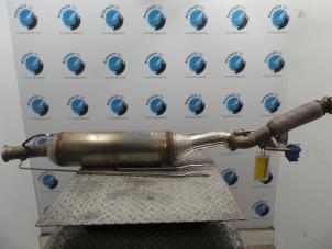 Used Particulate filter Citroen DS 5 2.0 BlueHDI 135 16V Price on request offered by Rhenoy Onderdelen b.v.