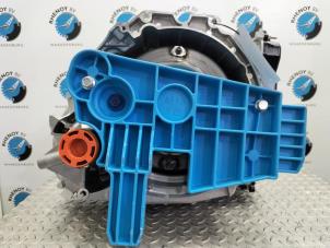 Usagé Boite de vitesses Ford Focus 3 1.0 Ti-VCT EcoBoost 12V 100 Prix sur demande proposé par Rhenoy Onderdelen b.v.